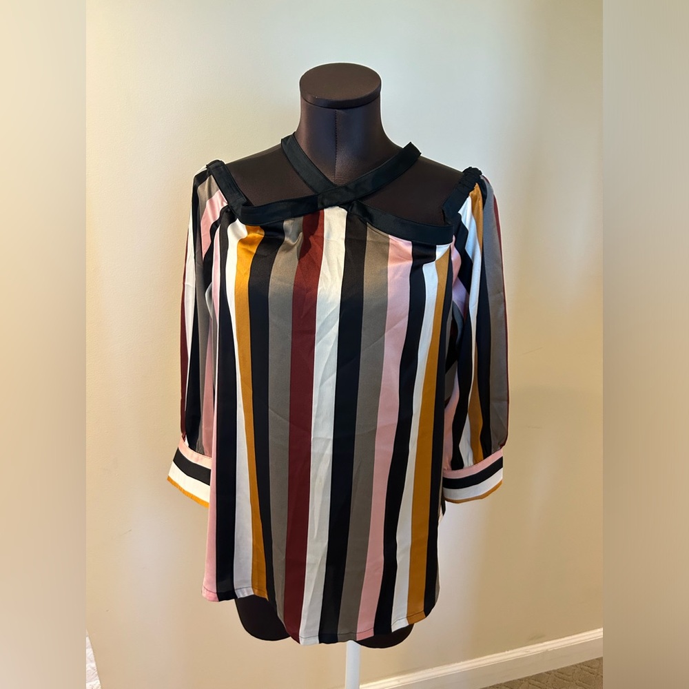 Loft woman blouse size M